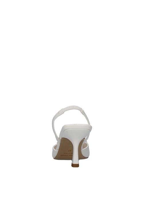 Nacree Chanel WHITE