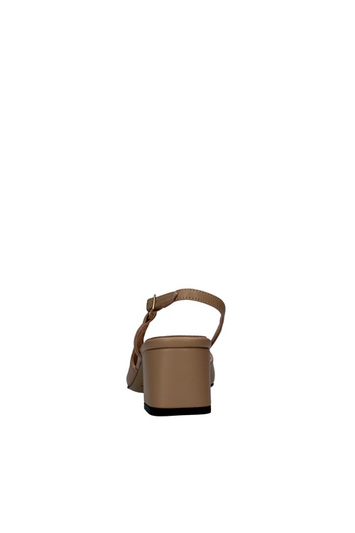 Nacree Chanel BLACK