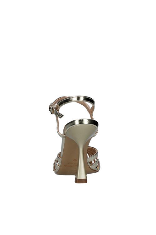 Nacree With heel GOLD