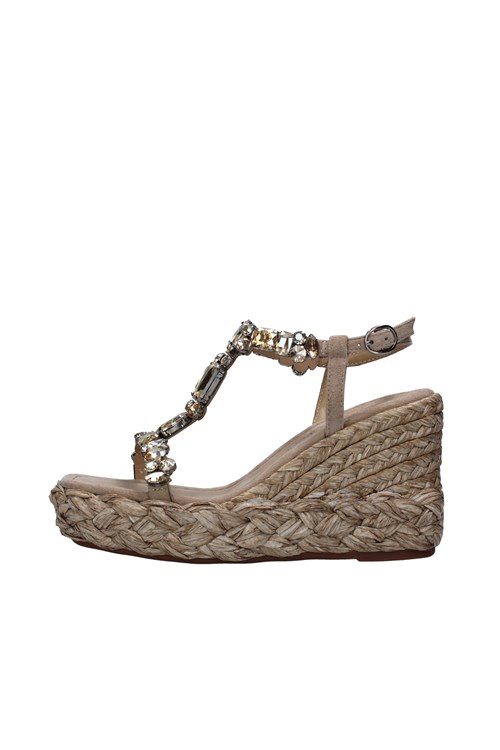 Alma En Pena With wedge BEIGE