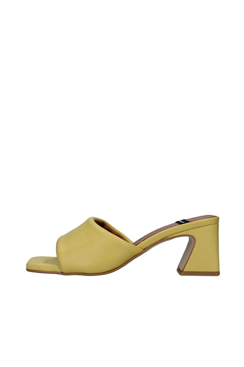 Angel Alarcon With heel YELLOW
