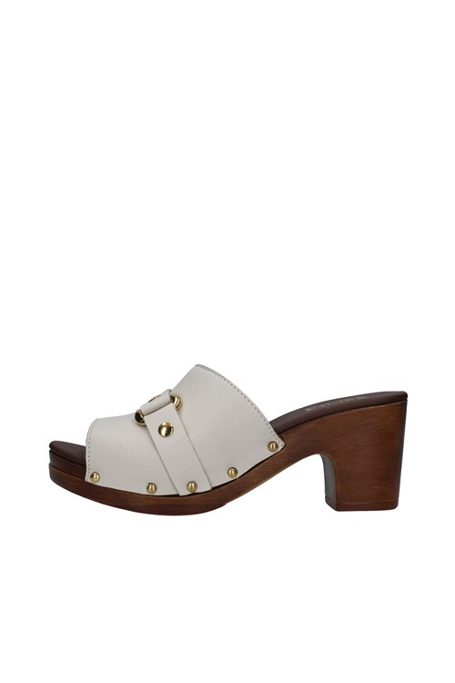 With heel WHITE