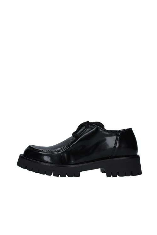 Nacree Laced BLACK