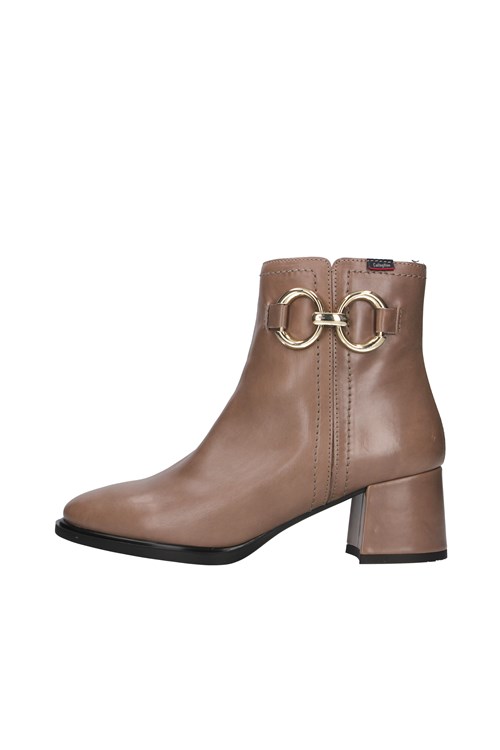 Callaghan boots BROWN