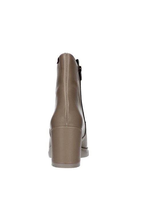 Callaghan boots BROWN
