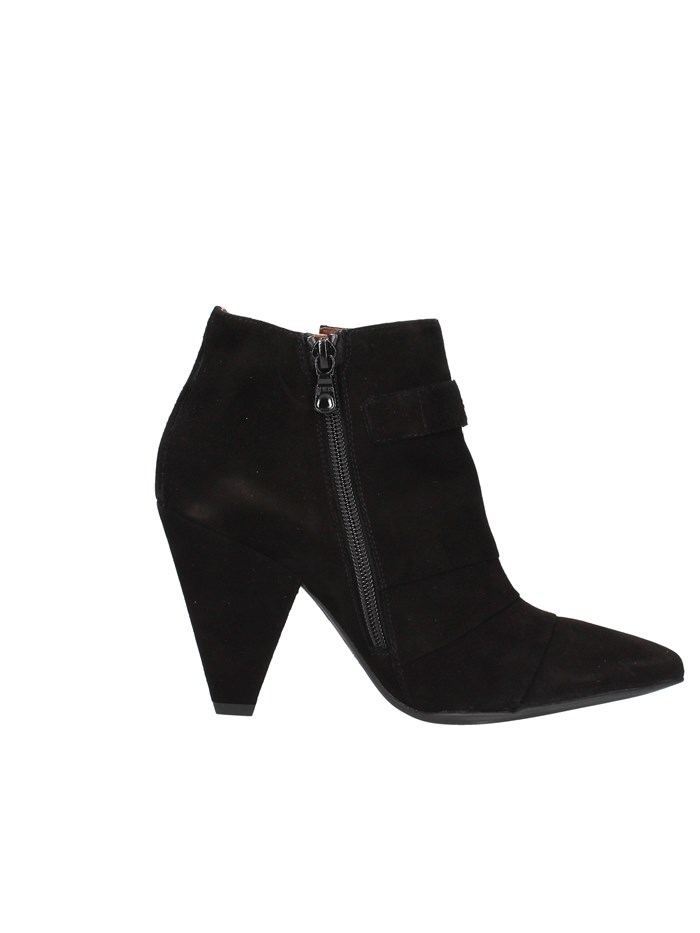 Nero Giardini Shoes Woman boots BLACK A909452DE