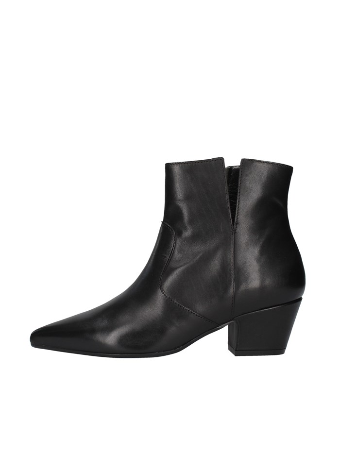Paola Ferri Shoes Woman boots BLACK D7135