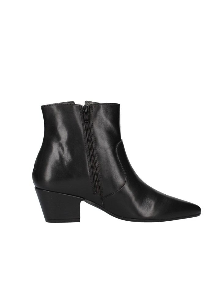 Paola Ferri Shoes Woman boots BLACK D7135
