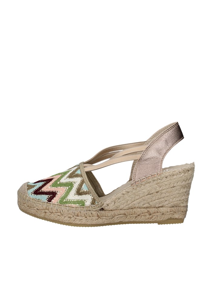 Vidorreta Shoes Woman With wedge BEIGE 18400