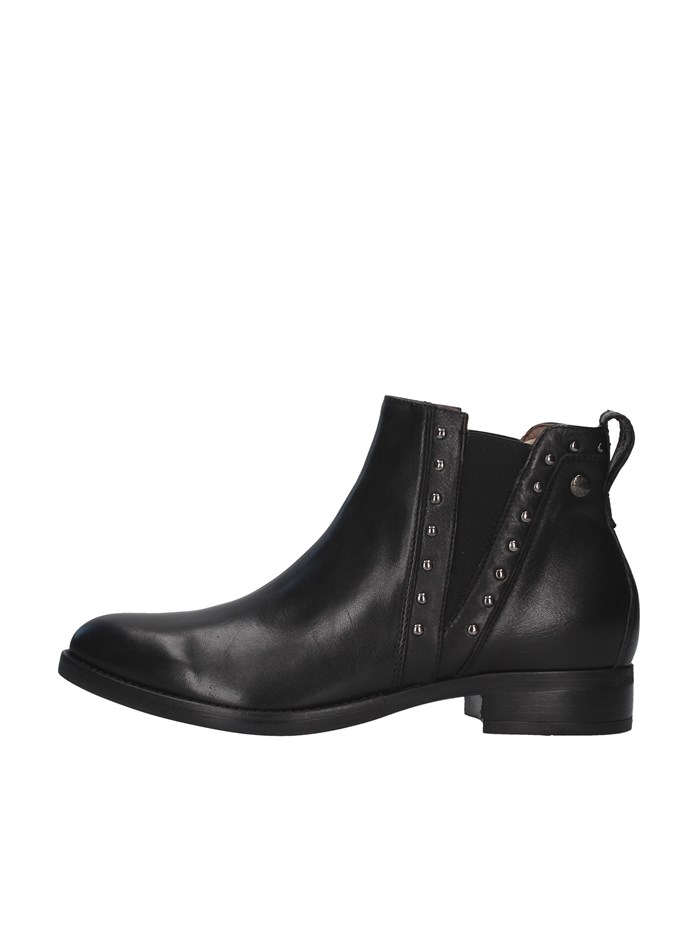 Nero Giardini Shoes Woman boots BLACK I013100D