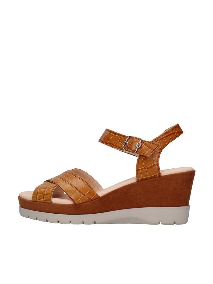 Callaghan Shoes Woman With wedge BROWN 29004