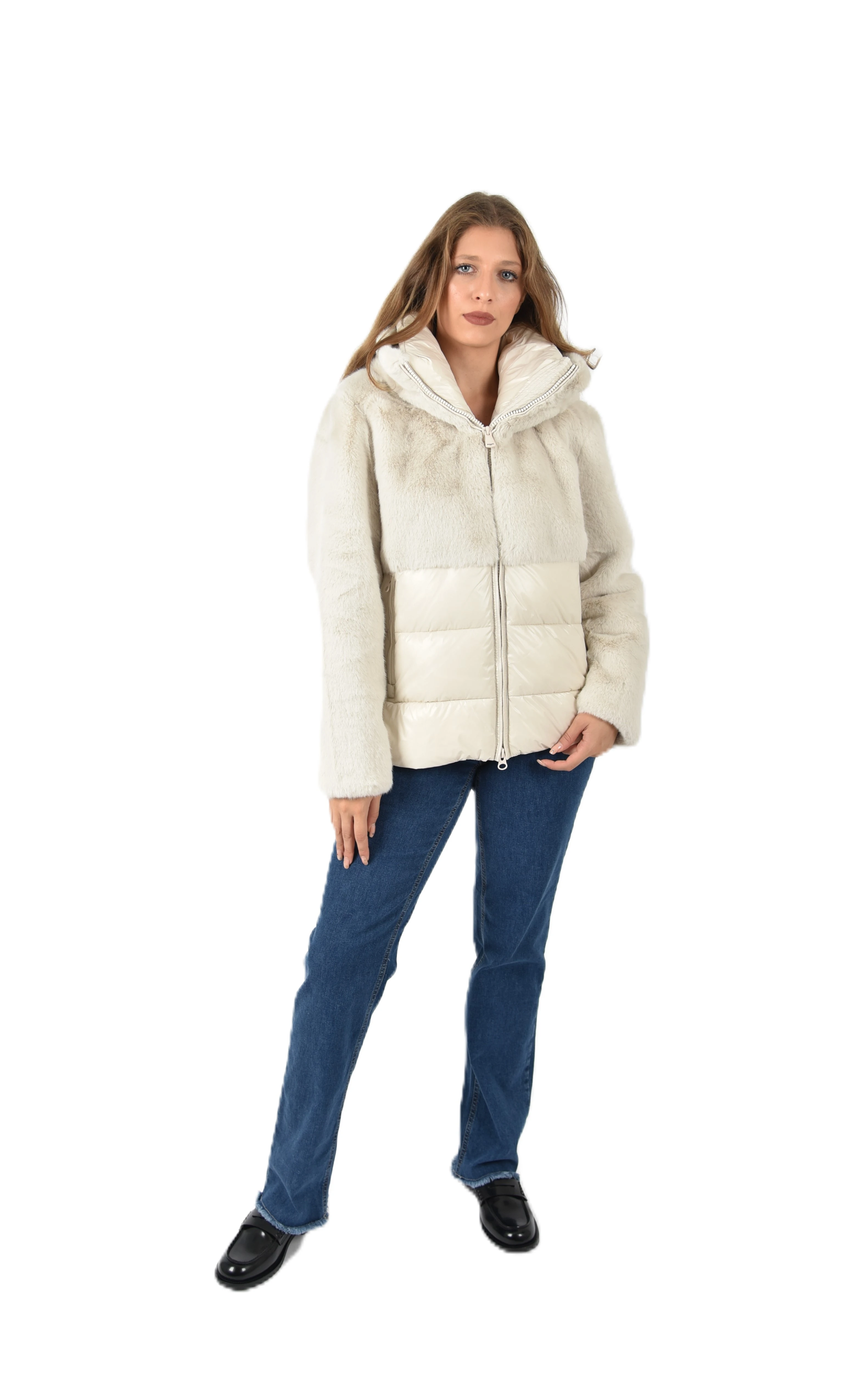 PIUMINO CON CAPPUCCIO E MANICHE IN ECOPELLICCIA DONNA AVORIO