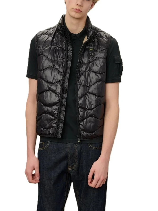PIUMINO SMANICATO CON IMBOTTITURA AD ONDE CON FODERA A CONTRASTO UOMO NERO