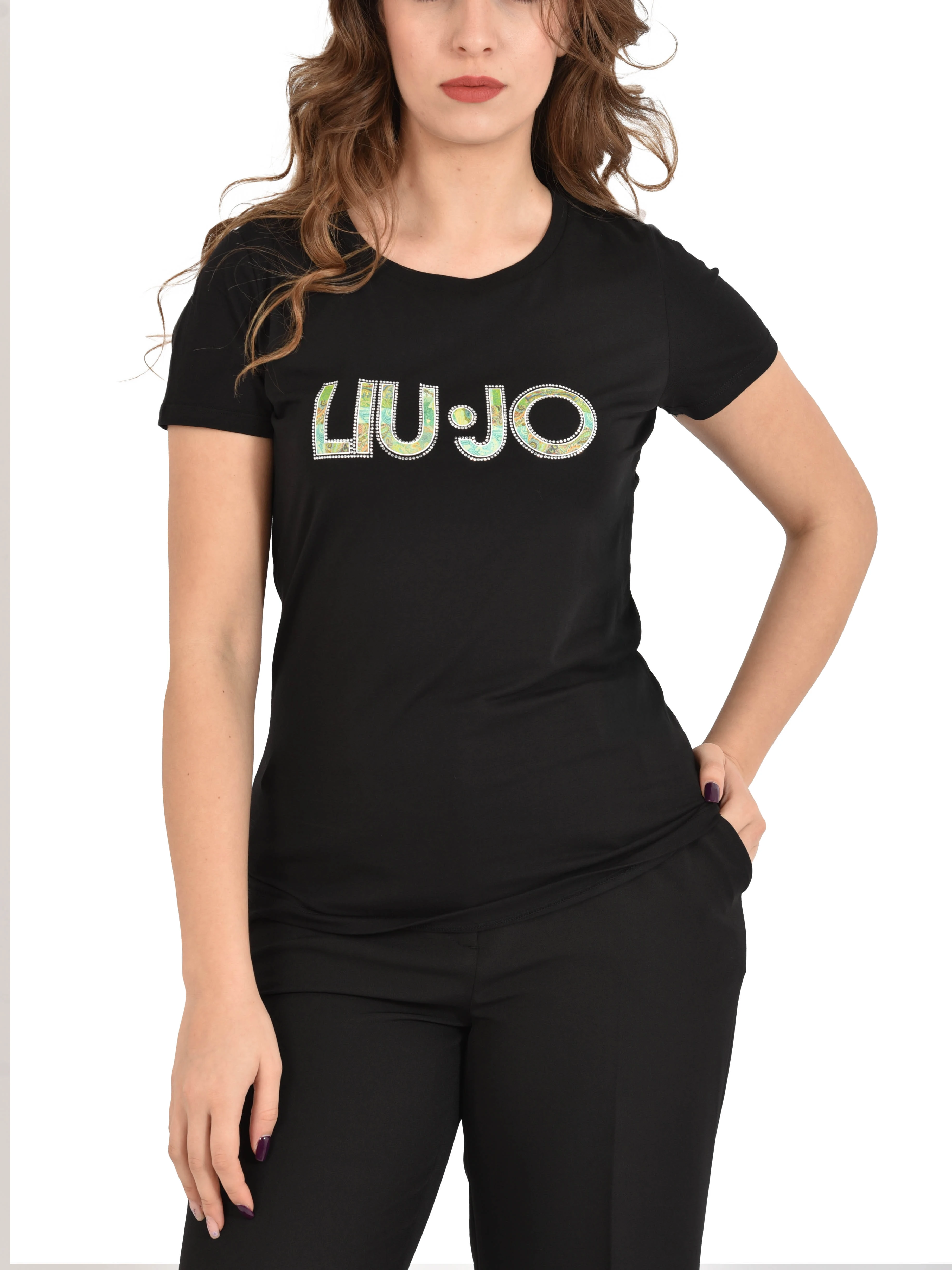 T-SHIRT MANICA CORTA CON LOGO RICAMATO DONNA NERO