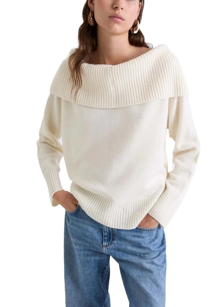 MAGLIA CON SCOLLO A BARCA IN LANA DONNA AVORIO