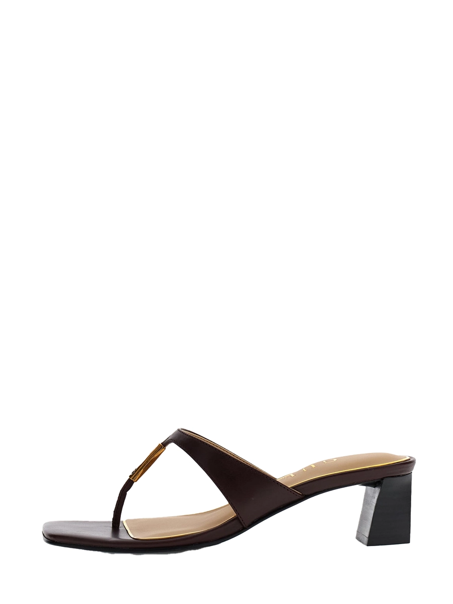 GUESS Fadeliza, Sandali In Pelle Marrone: Il Tocco Chic Per I Tuoi Piedi - 4