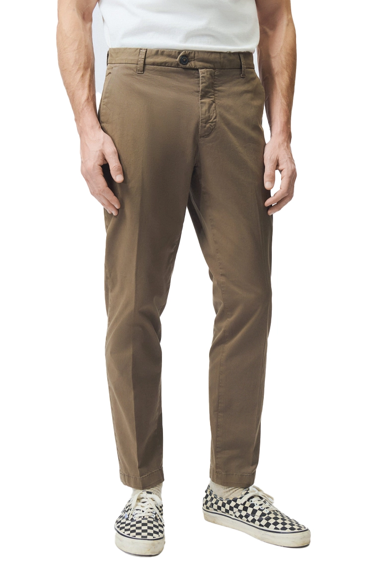 PANTALONE CHINO MODELLO CONDUIT IN COTONE UOMO MARRONE