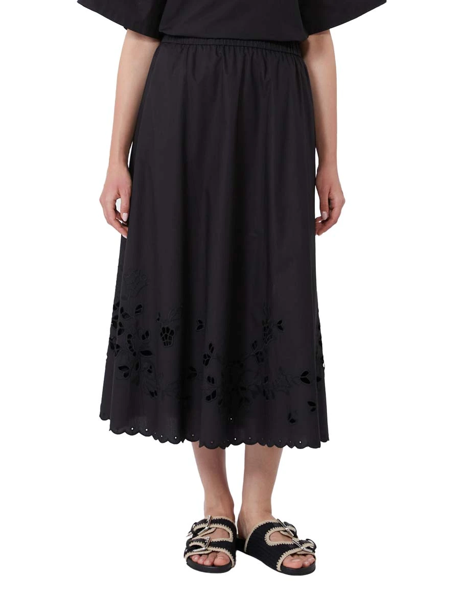 GONNA LUNGA CON RICAMI ALLE ESTREMITA' DONNA NERO