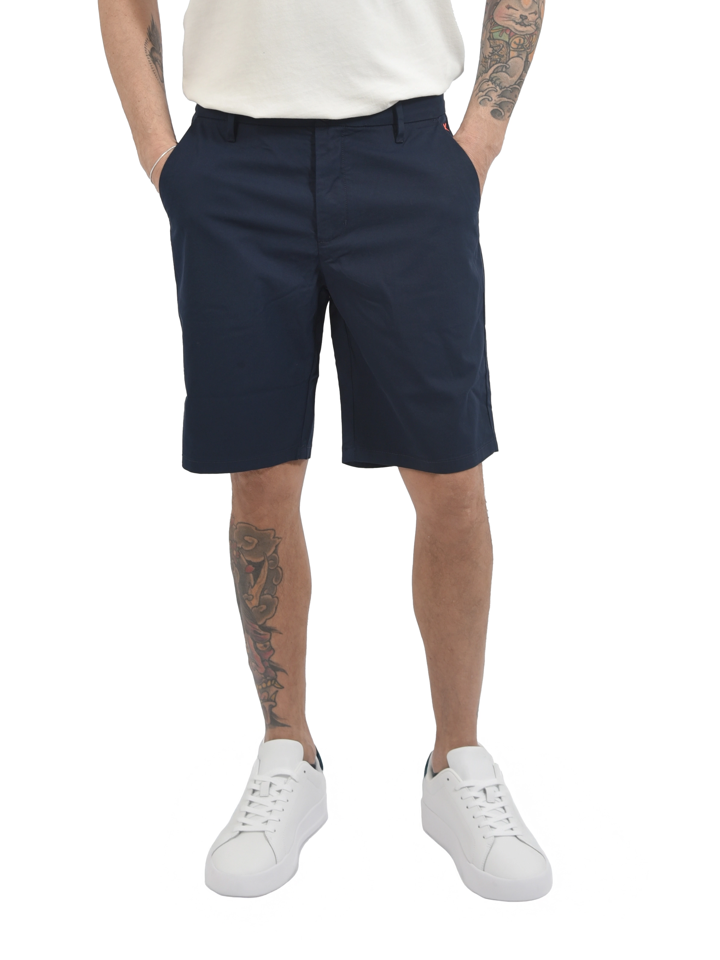 BERMUDA IN MISTO LYOCELL CON LOGO RICAMATO UOMO BLU