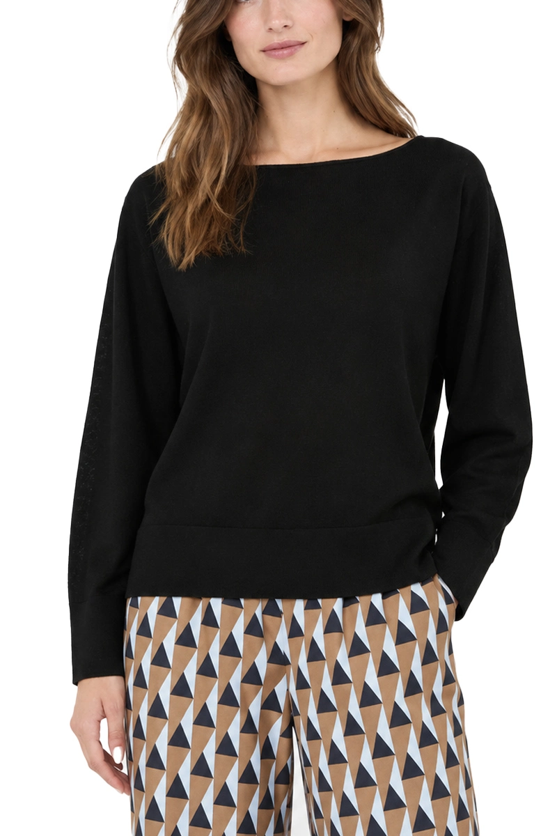 MAGLIA CON SCOLLO A BARCHETTA IN LANA VERGINE DONNA NERO