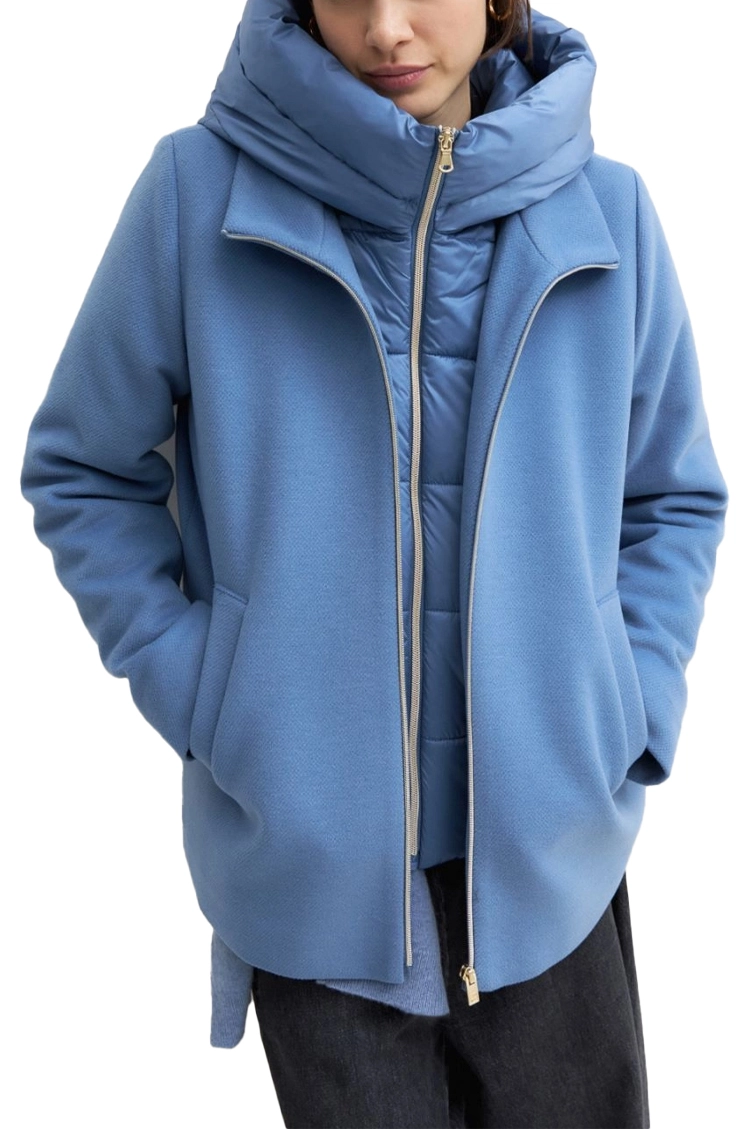CAPPOTTO CORTO IN PANNO SOFT CON CAPPUCCIO ANTIGOCCIA RIMOVIBILE AZZURRO