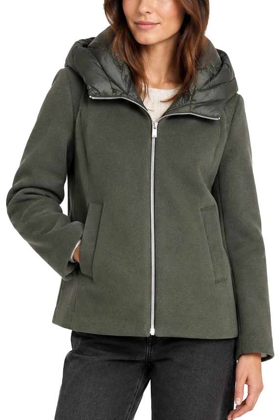 CAPPOTTO CORTO IN PANNO SOFT CON CAPPUCCIO ANTIGOCCIA RIMOVIBILE MARRONE