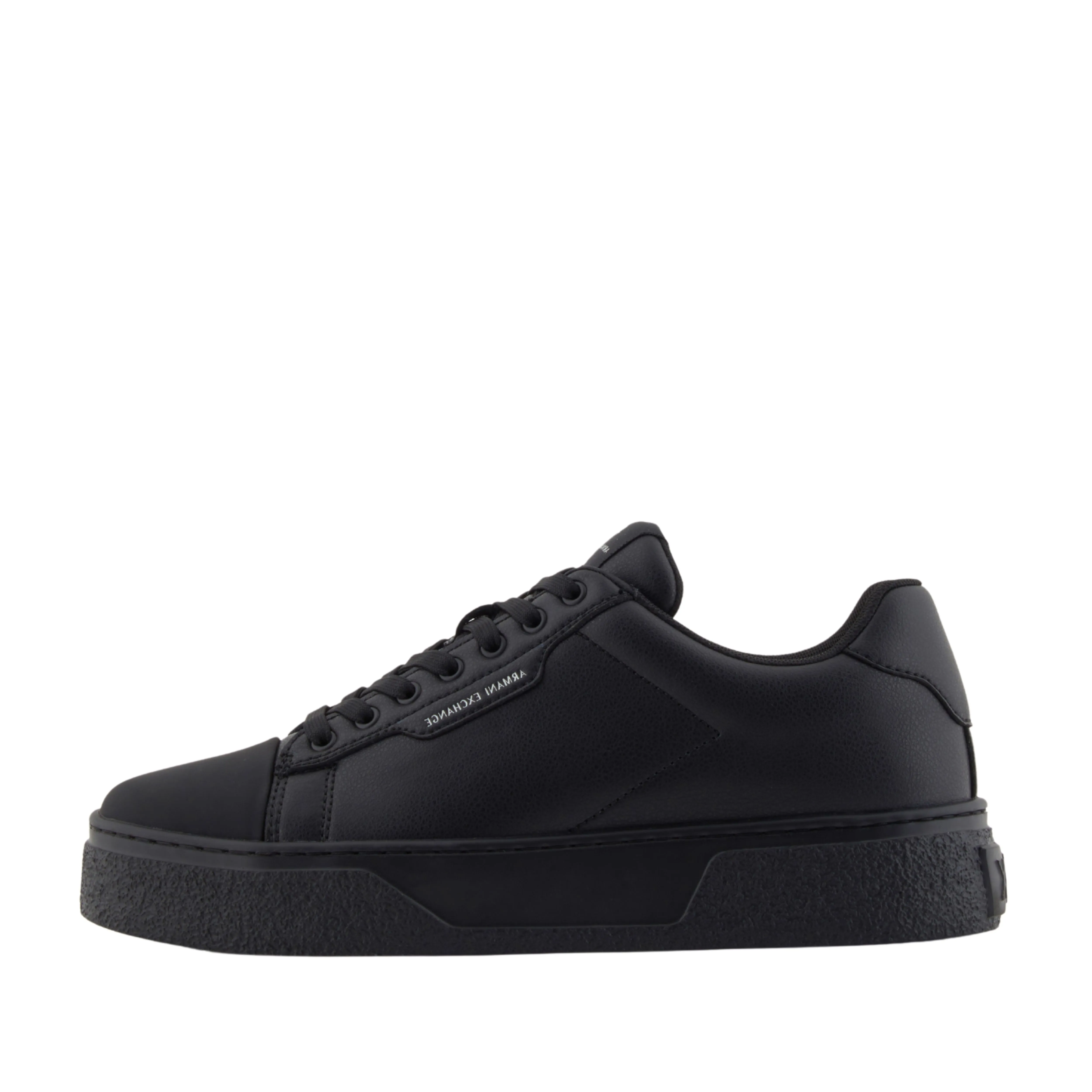 SNEAKERS BASSE IN PELLE UOMO NERE