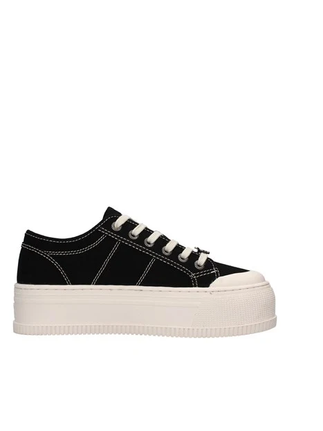 DEALBREAKERS SNEAKERS CON ZEPPA