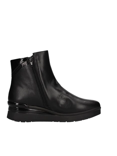 TRONCHETTI CON RICAMI PAILLETTES