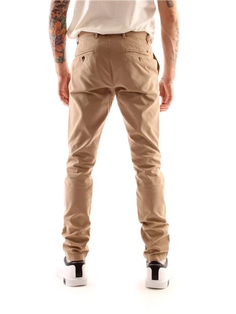 PANTALONI SLIM FIT CON LOGO SUL RETRO UOMO BEIGE