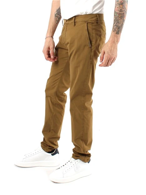 PANTALONI CHINO CARNABY SLIM FIT UOMO MARRONE