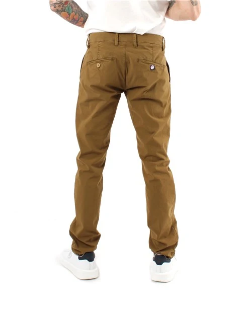 PANTALONI CHINO CARNABY SLIM FIT UOMO MARRONE