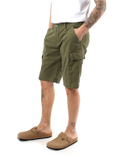 BERMUDA CARGO IN GABARDINE DI COTONE UOMO VERDE