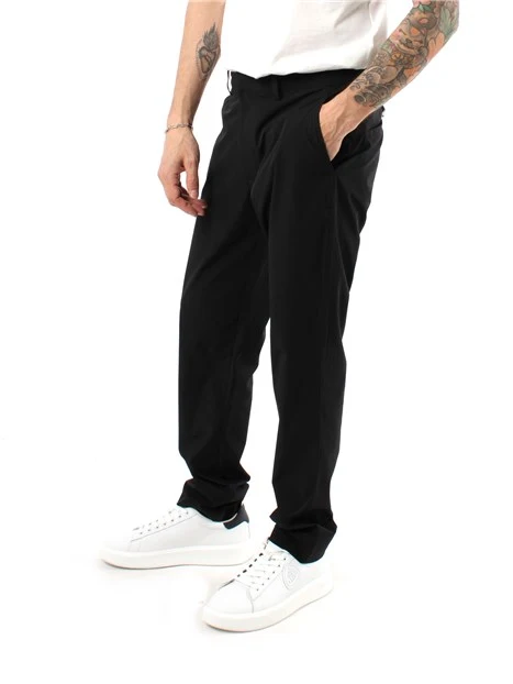 PANTALONI AFFUSOLATI UOMO NERO