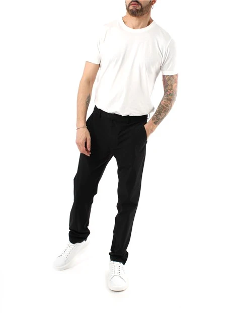 PANTALONI AFFUSOLATI UOMO NERO