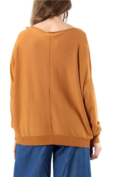 MAGLIA OVER CON SCOLLO A BARCA DONNA BEIGE