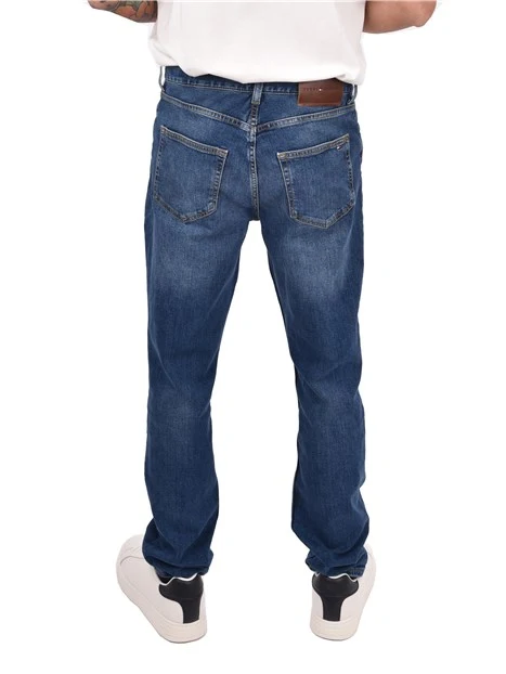 JEANS IN DENIM CON DETTAGLIO SU TASCHINO UOMO BLU