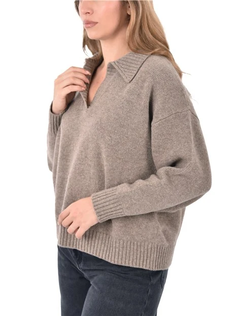 MAGLIA CON SCOLLO A V MODELLO POLO DONNA MARRONE