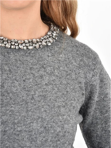 MAGLIA GIROCOLLO CON DECORAZIONI GIOIELLO DONNA GRIGIO