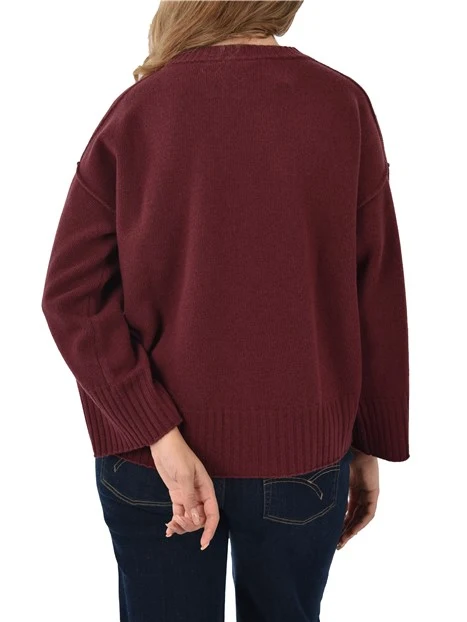 MAGLIA GIROCOLLO IN LANA VERGINE SPALLA SCESA DONNA BORDEAUX