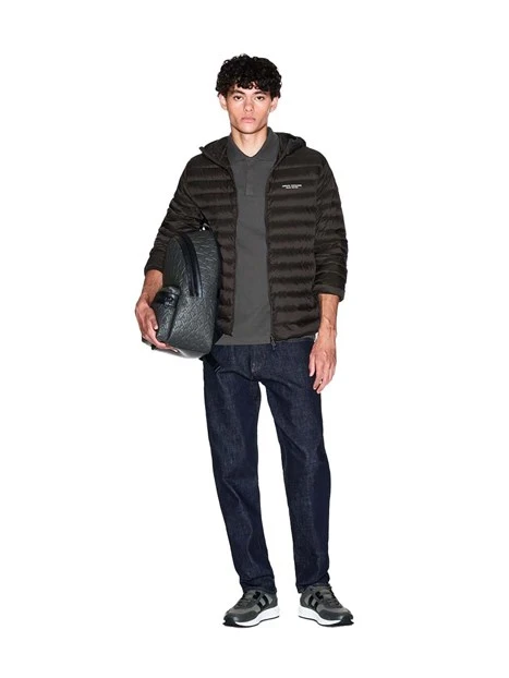 PIUMINO CON CAPPUCCIO E TRAPUNTATURA ORIZZONTALE UOMO MARRONE