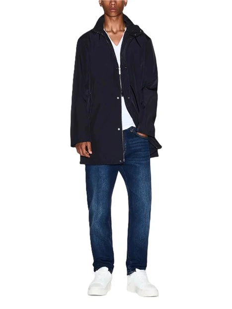 GIACCA CON COLLO ALTO IN TESSUTO TECNICO UOMO BLU