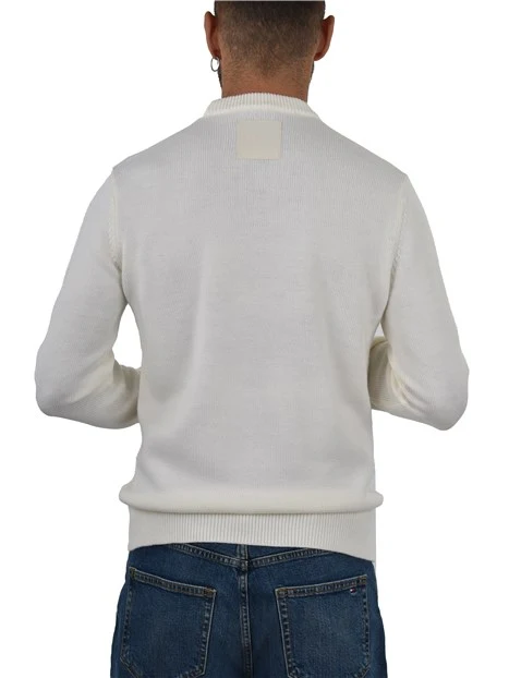 MAGLIA GIROCOLLO A COSTINE E LOGO SUL LATO POSTERIORE UOMO BIANCO