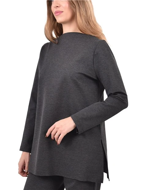 MAGLIA CON SCOLLO A BARCA E SPACCHI LATERALI DONNA ANTRACITE