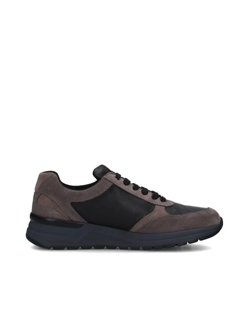 SNEAKERS BASSE VY908F UOMO NERO