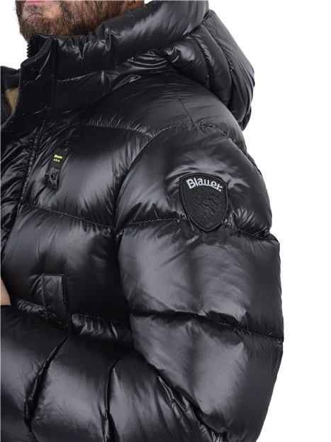 PIUMINO CON CAPPUCCIO FISSO E FODERA IN CONTRASTO UOMO NERO