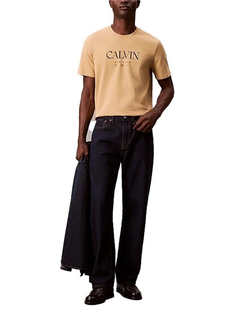 T-SHIRT MANICA CORTA CON LOGO STAMPATO SUL PETTO UOMO BEIGE