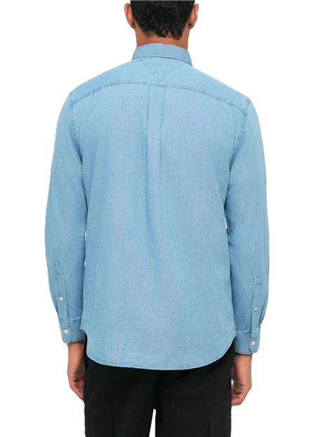 CAMICIA IN DENIM CON TASCA SUL PETTO E BANDIERINA UOMO BLU CHIARO