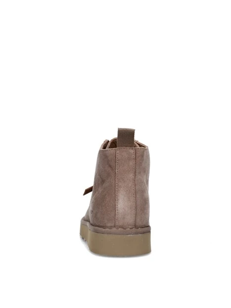 POLACCHINE IN CAMOSCIO CON CIONDOLO UOMO BEIGE