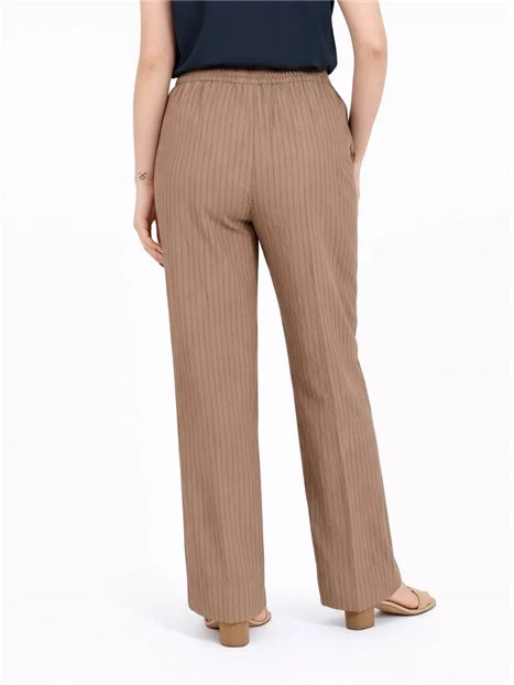 PANTALONI CHINO  CON INSERTO ELASTICO IN VISCOSA E ORLO ALTO DONNA MARRONE